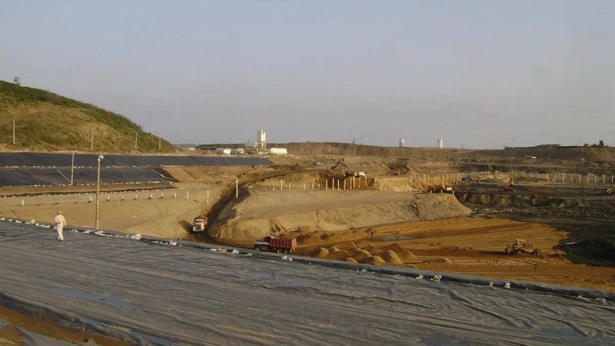 Diseño Geotécnico de Excavaciones Profundas en La Pintana